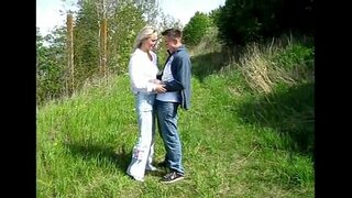 ���န်ခိုးကြီးဟုတ္တယ္မ bangs ပူရည်းစား