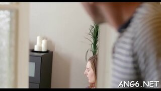 ���ှပ floozy ဟာသဒဏ်ကောင်းစွာ